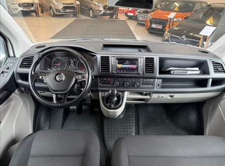 Volkswagen - Caravelle