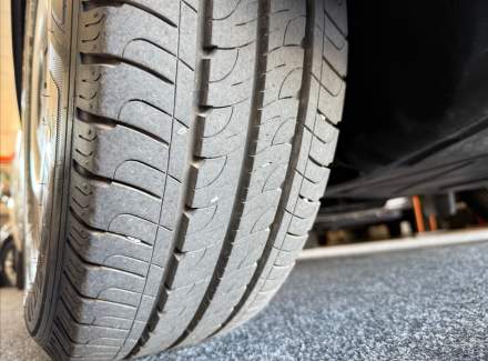 Volkswagen - Caravelle