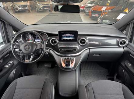 Mercedes-Benz - V-class