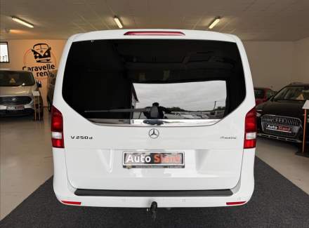 Mercedes-Benz - V-class