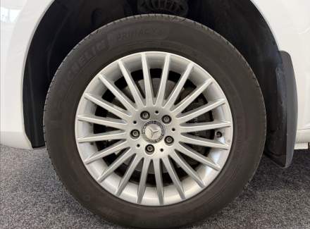 Mercedes-Benz - V-class