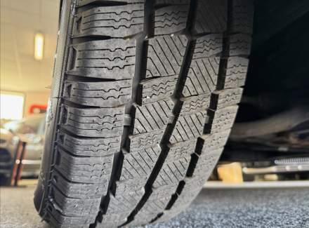 Mercedes-Benz - Vito