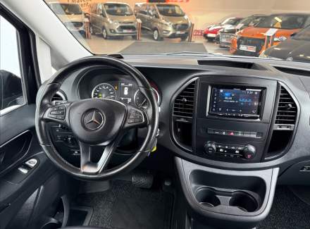 Mercedes-Benz - Vito