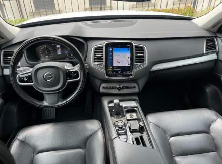 Volvo - XC90