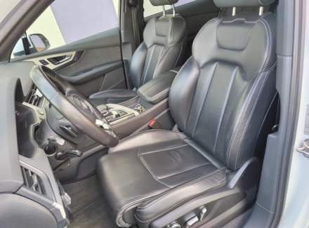 Audi - Q7