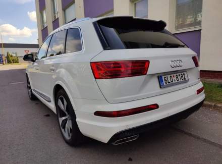 Audi - Q7