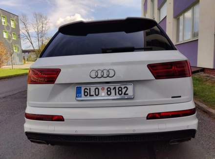 Audi - Q7