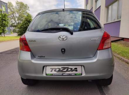 Toyota - Yaris