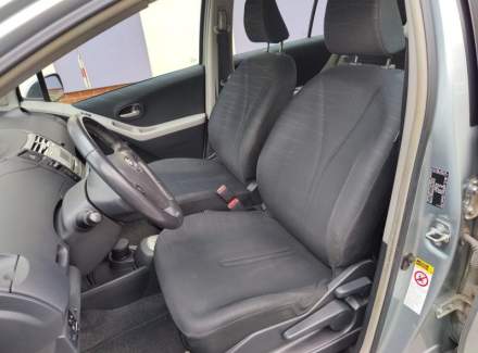 Toyota - Yaris