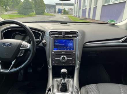 Ford - Mondeo