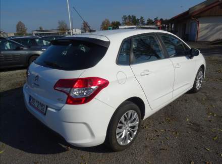 Citroën - C4