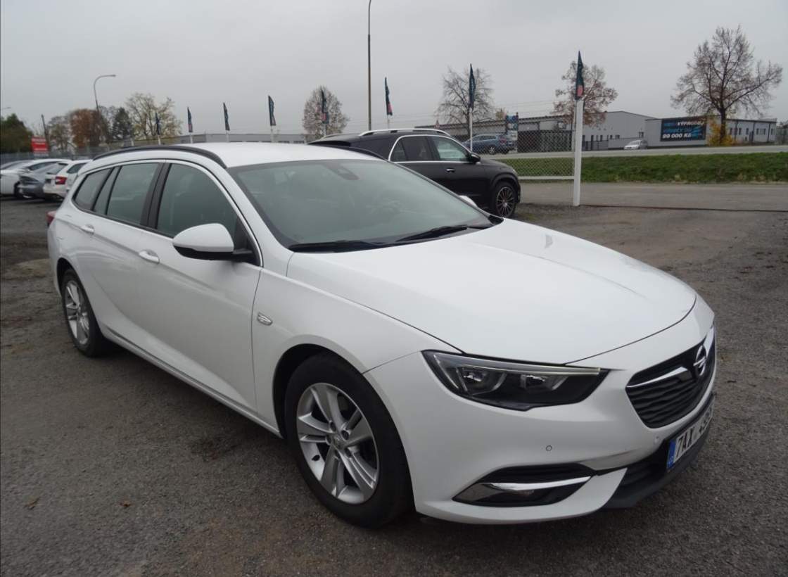 Opel - Insignia