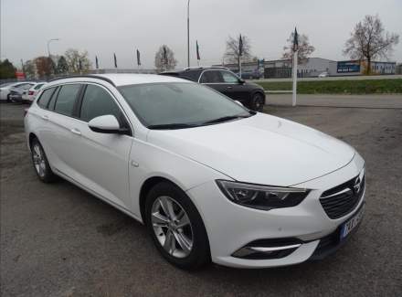 Opel - Insignia