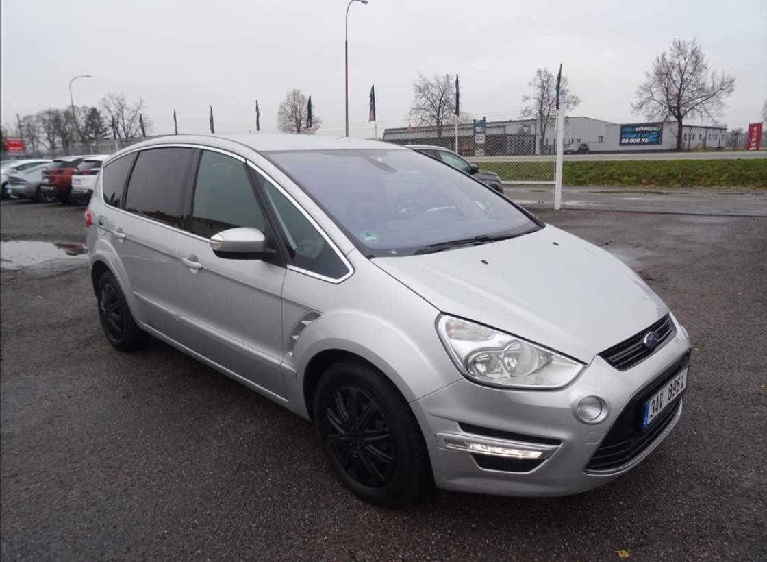Ford - S-MAX