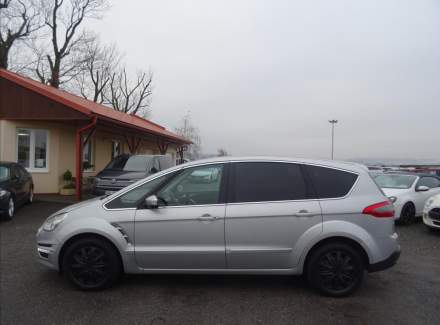 Ford - S-MAX
