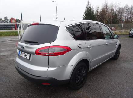 Ford - S-MAX