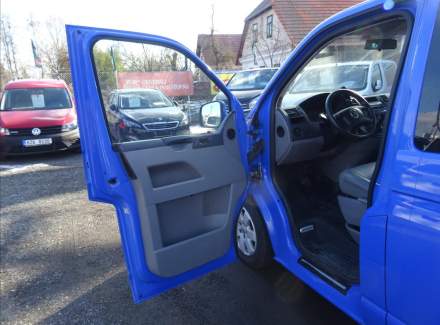 Volkswagen - Caravelle