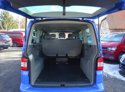 Volkswagen - Caravelle