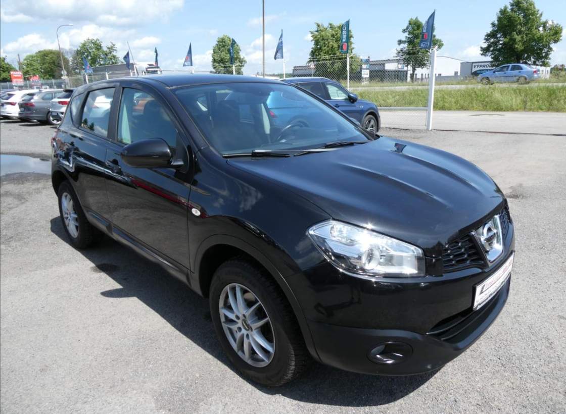 Nissan - Qashqai