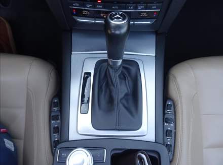 Mercedes-Benz - E-class