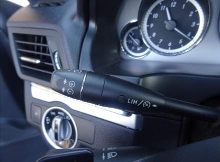 Mercedes-Benz - E-class