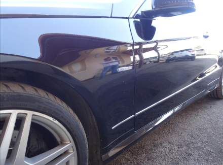 Mercedes-Benz - E-class