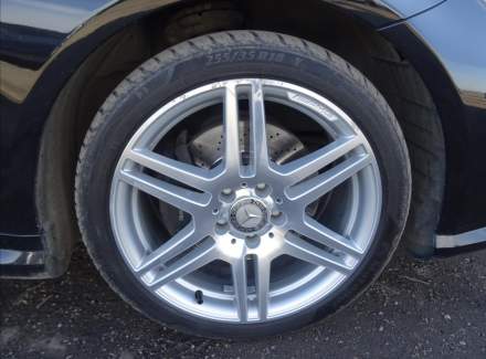 Mercedes-Benz - E-class