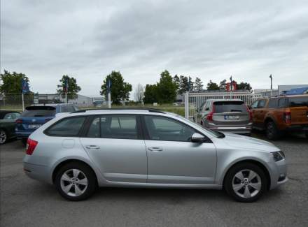 Škoda - Octavia
