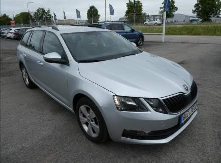 Škoda - Octavia