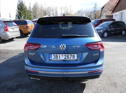 Volkswagen - Tiguan