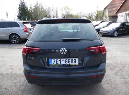 Volkswagen - Tiguan