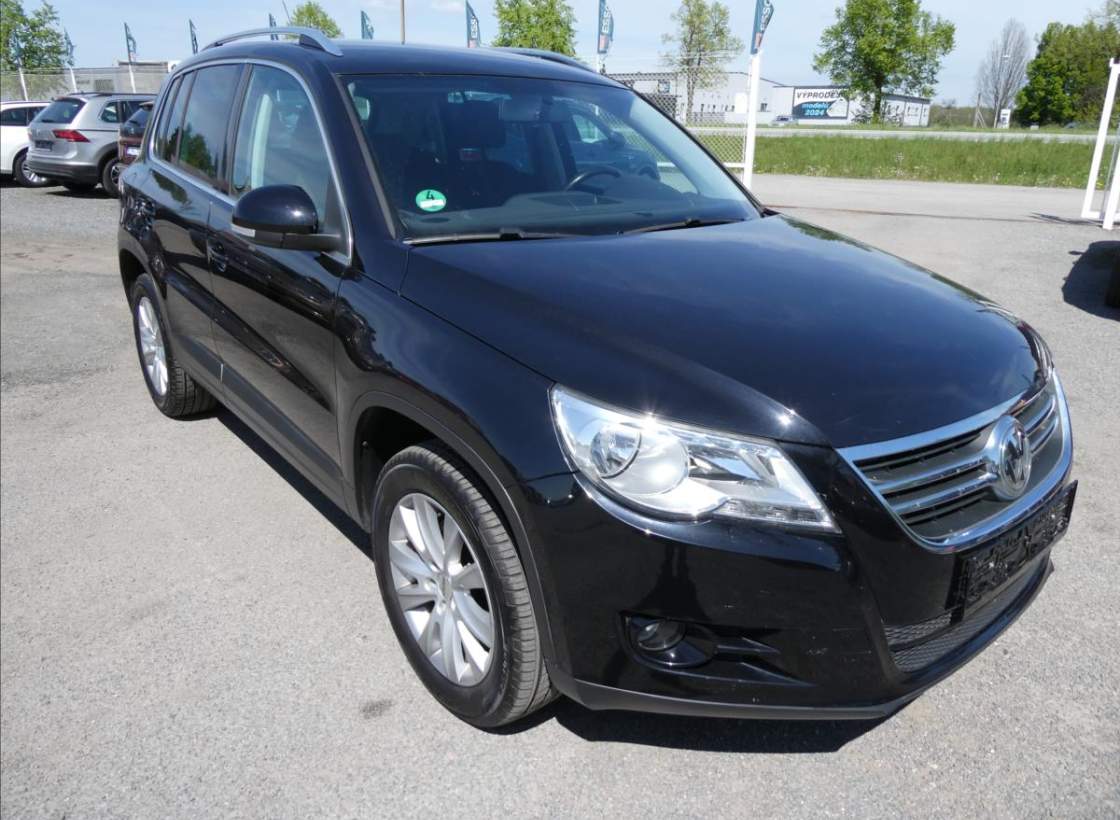 Volkswagen - Tiguan
