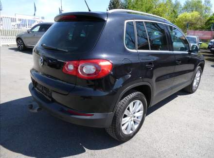 Volkswagen - Tiguan