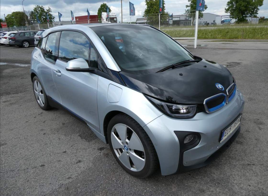BMW - i3