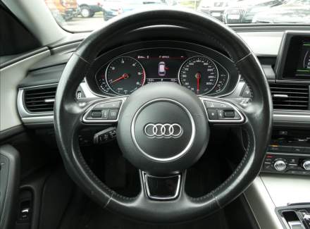 Audi - A6