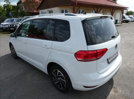 Volkswagen - Touran