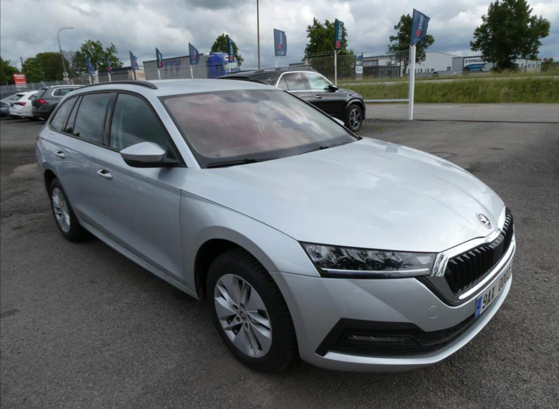 Škoda - Octavia