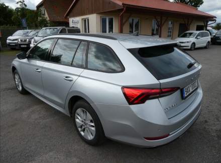 Škoda - Octavia