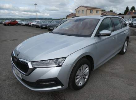 Škoda - Octavia
