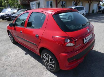 Peugeot - 206