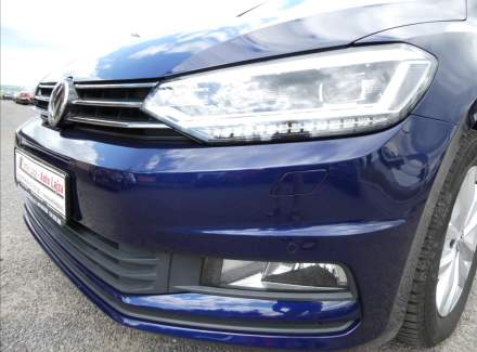 Volkswagen - Touran