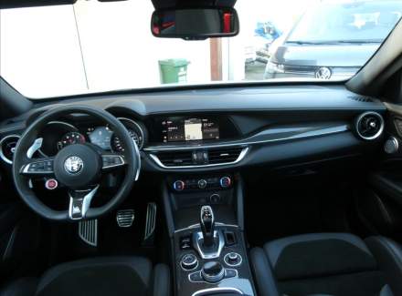 Alfa Romeo - Stelvio