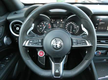 Alfa Romeo - Stelvio