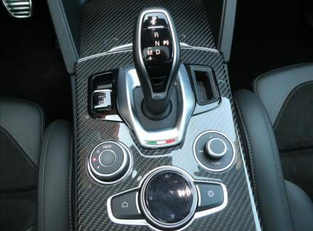 Alfa Romeo - Stelvio