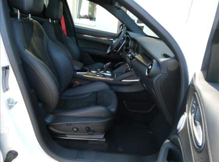 Alfa Romeo - Stelvio