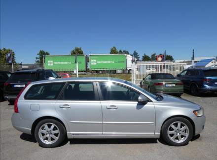 Volvo - V50