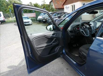 Opel - Zafira