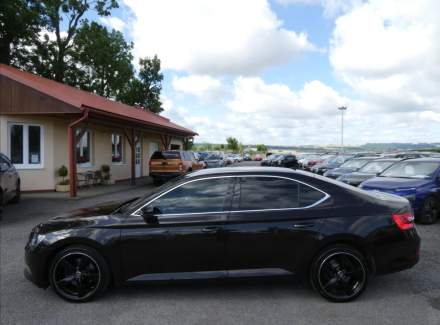 Škoda - Superb