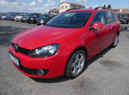 Volkswagen - Golf