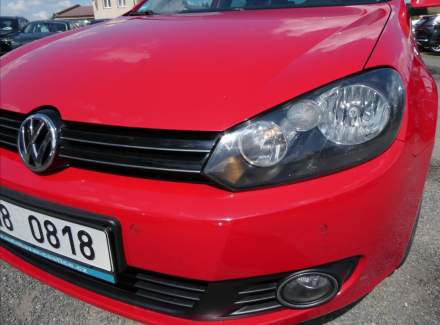 Volkswagen - Golf